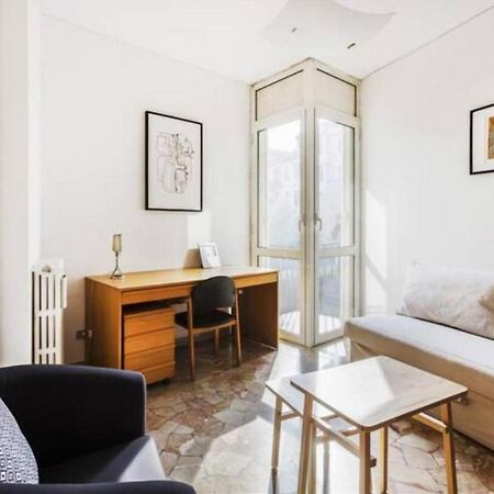 Porta Romana Comfortable Flat Con Balcone ミラノ エクステリア 写真