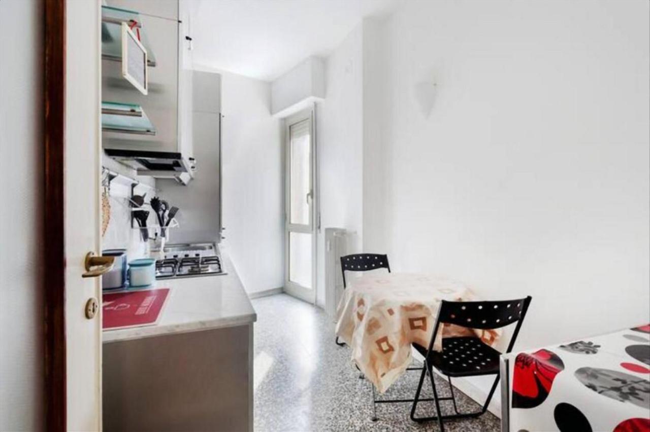 Porta Romana Comfortable Flat Con Balcone ミラノ エクステリア 写真